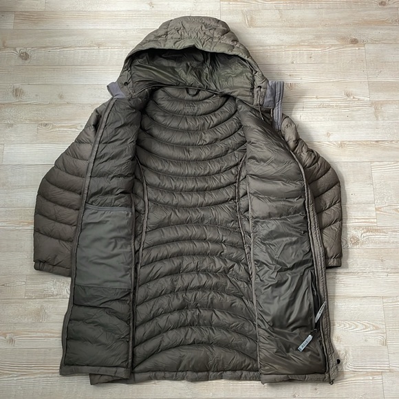 LLBean Puffer Jacket - Picture 3 of 7